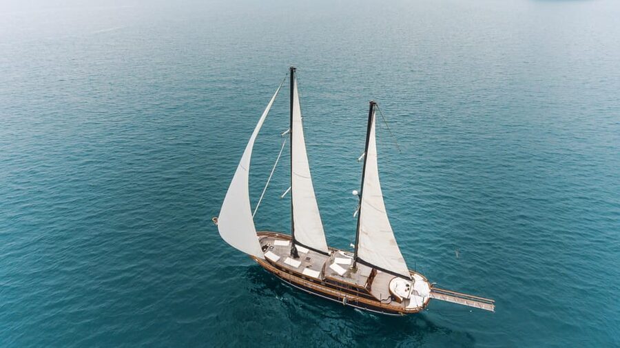Athens: Agistri, Metopi & Aegina Cruise with Meals & Drinks - Agistri: a short taste of a green island