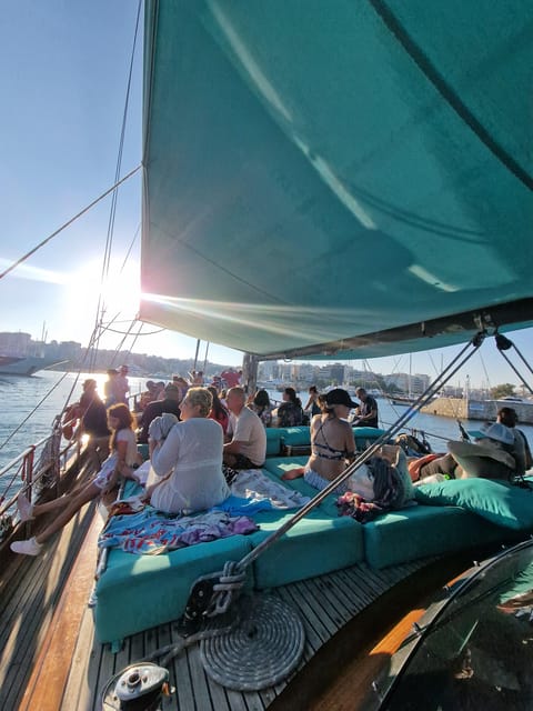 Athens: Agistri, Metopi & Aegina Cruise with Meals & Drinks - Aegina: pistachios, cafés, and ancient remains