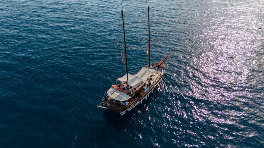Athens Day Cruise: Agistri, Moni & Aegina + Lunch & Drinks - Agistri: a green island with room to choose