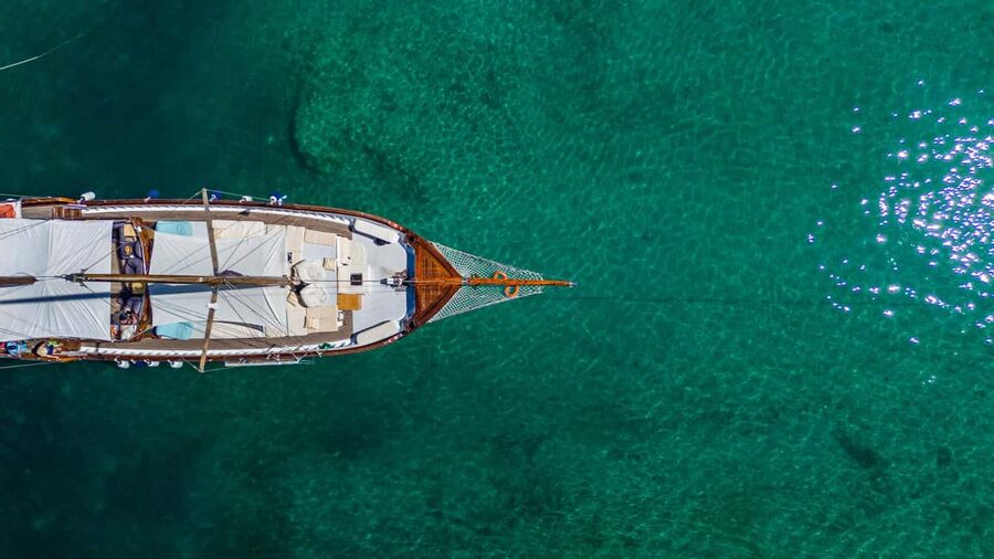 Athens Day Cruise: Agistri, Moni & Aegina + Lunch & Drinks - The long ride back to Piraeus