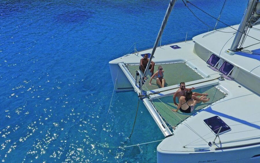 Athens: Riviera Catamaran Cruise with Meal and Drinks - Sailing along the Athens Riviera