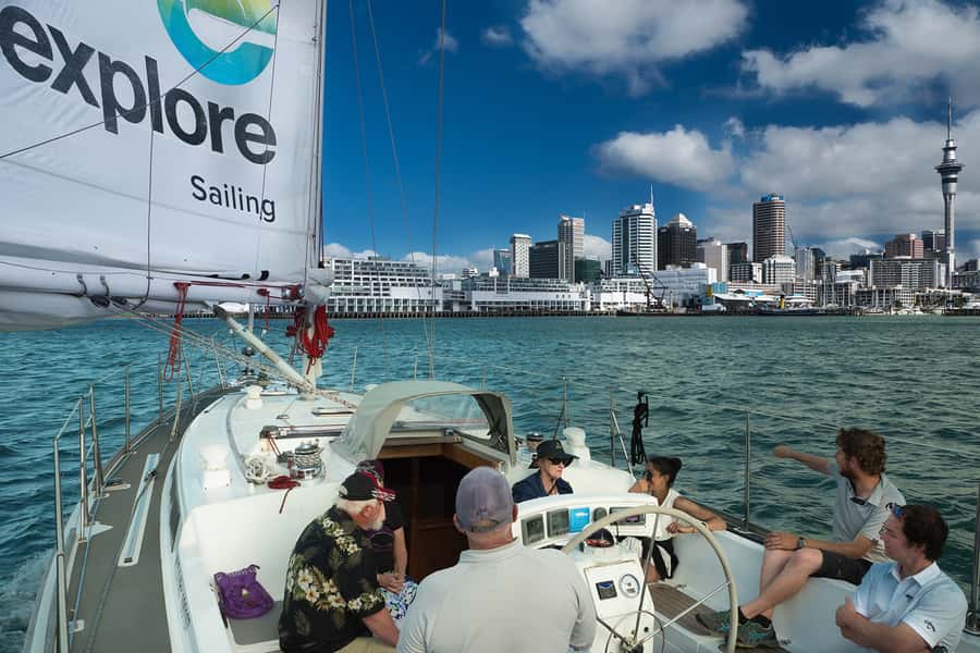 Auckland Harbour 1.5-Hour Sailing Cruise - Why sailing suits Auckland better than a standard harbor cruise