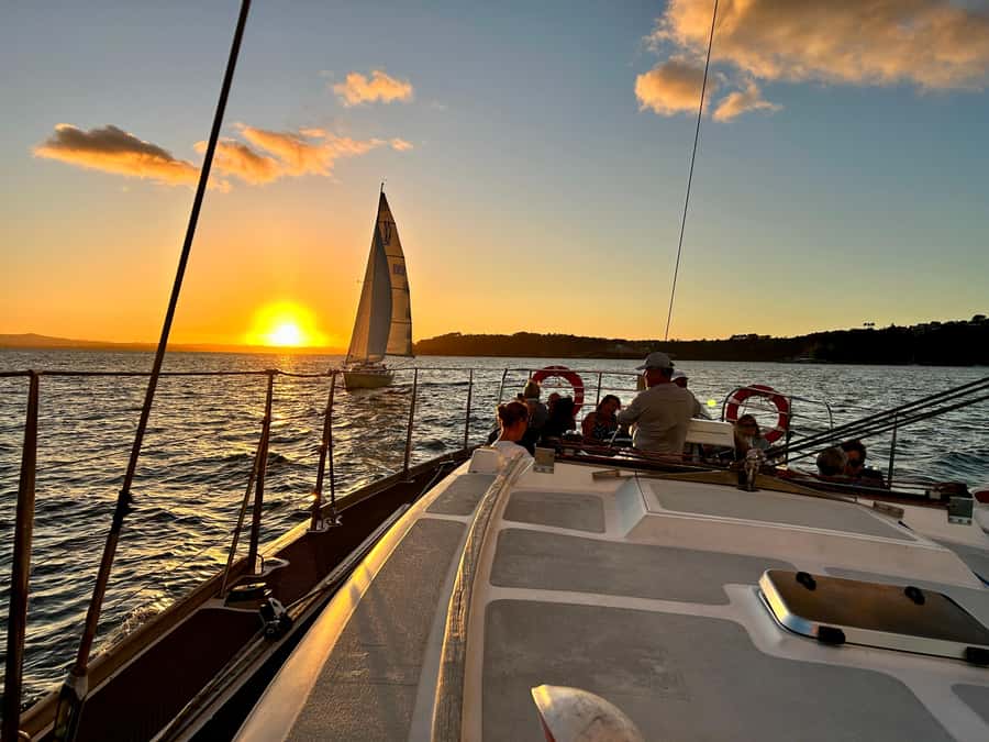 Auckland: Harbour Sailing Cruise with 3-Course Dinner - Why this Auckland dinner cruise feels different