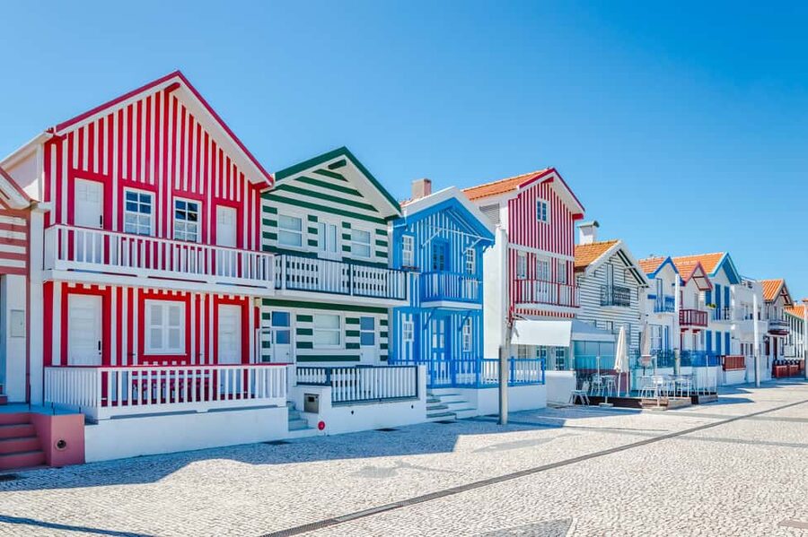 Aveiro: Half-Day Tour from Porto with Optional Cruise - The drive from Porto to Aveiro