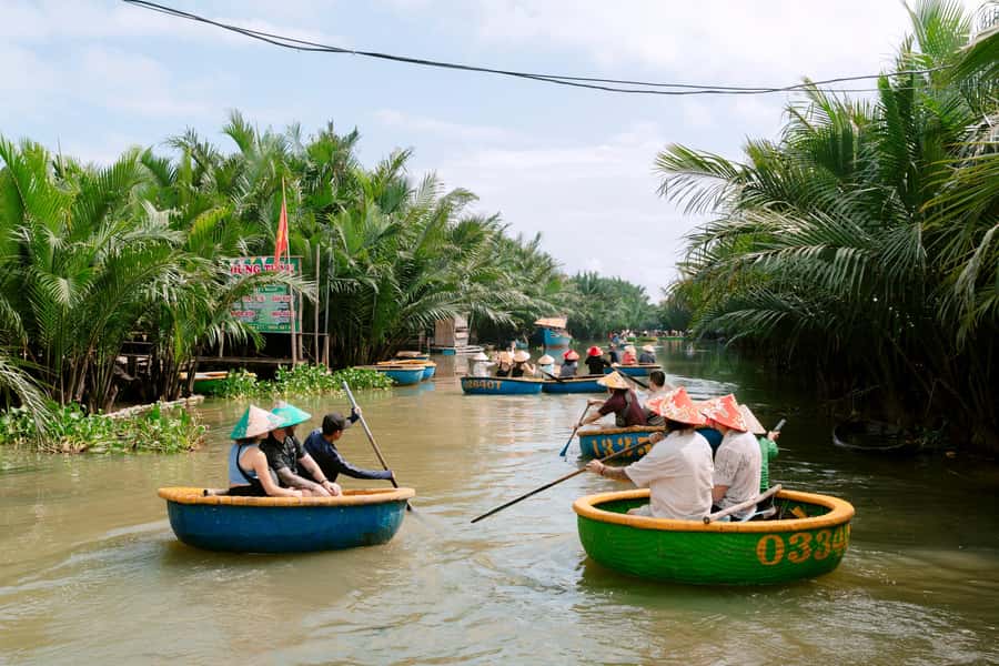 Ba Tran: Hoi An Basket Boat Ride in Water Coconut Forest - Music, dancing, and the famous spinning boats