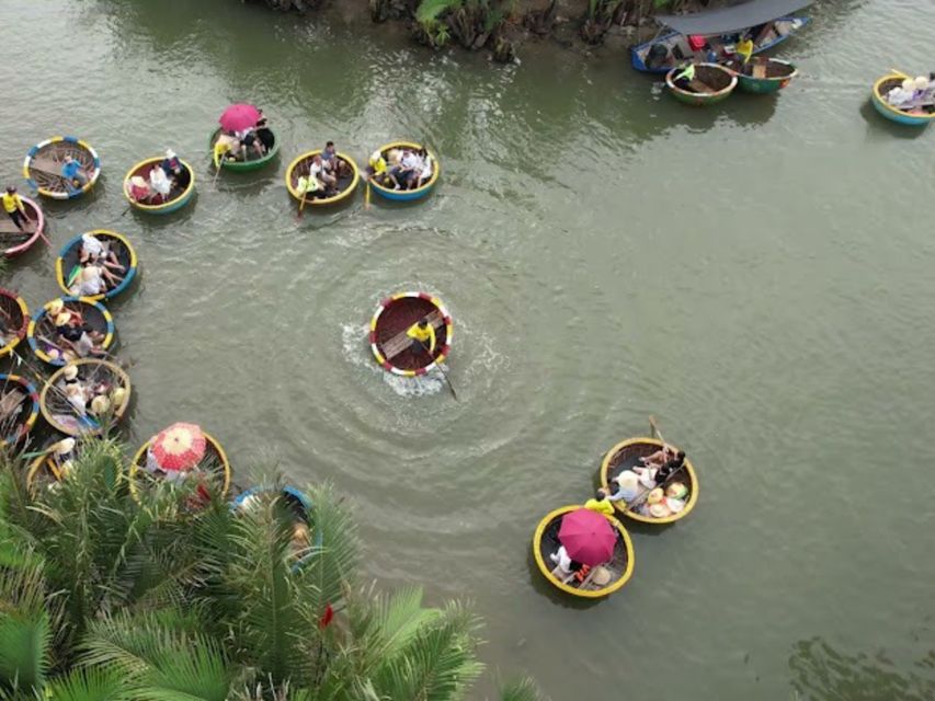 Ba Tran: Hoi An Basket Boat Ride in Water Coconut Forest - The guides are the heart of the visit