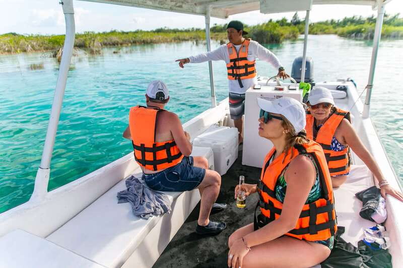 Bacalar: 3 Hour Boat Trip with Swimming & Drinks - Bird Island and the wildlife pause