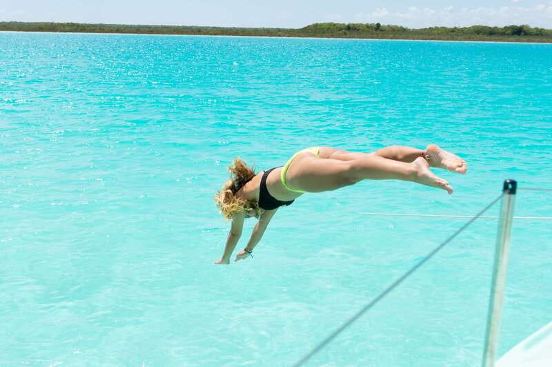 Bacalar: Group Sailing Trip with Swimming and Drinks - Cenote Esmeralda and the first stretch across the lagoon