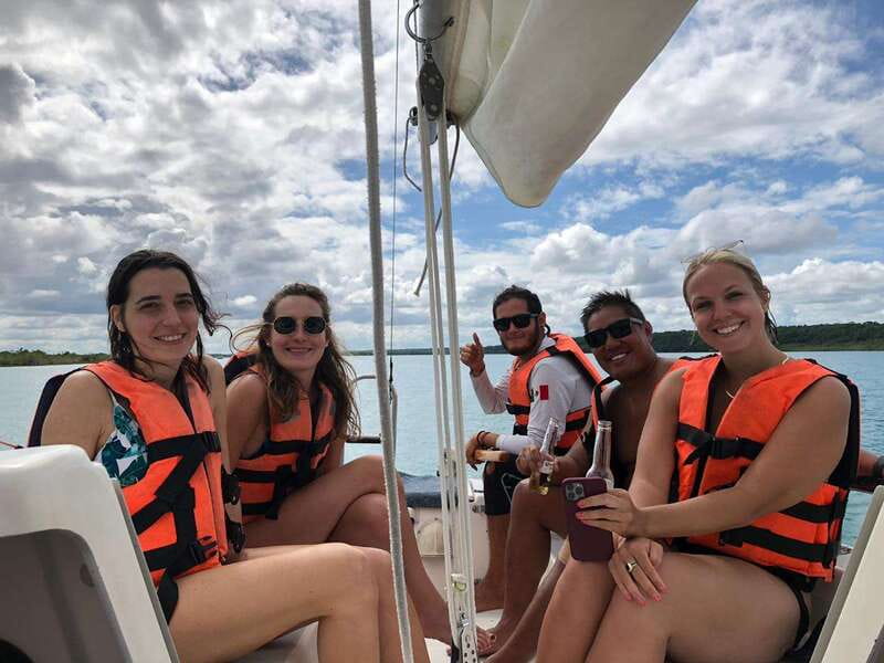 Bacalar: Group Sailing Trip with Swimming and Drinks - Cenote Negro and the lagoon’s oldest living organisms