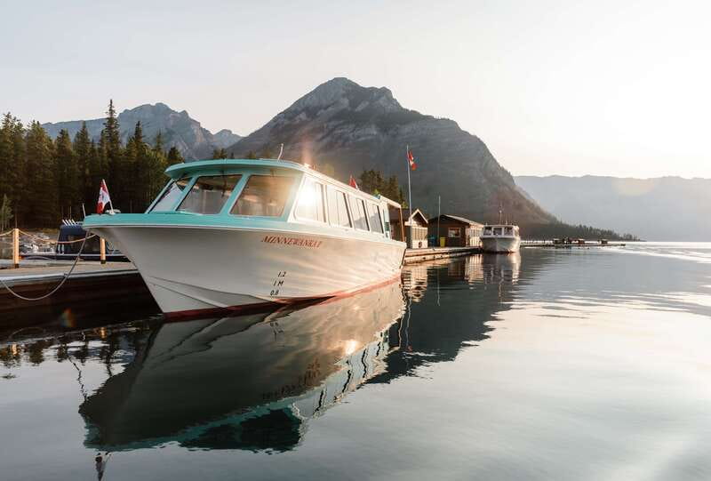 Banff: Lake Minnewanka Cruise - The first stretch reveals Minnewanka’s scale
