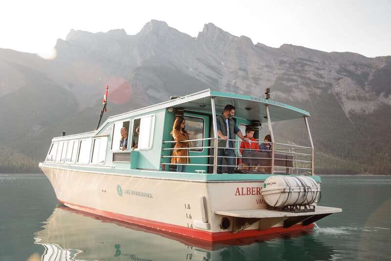 Banff: Lake Minnewanka Cruise - The quiet pause is the emotional high point