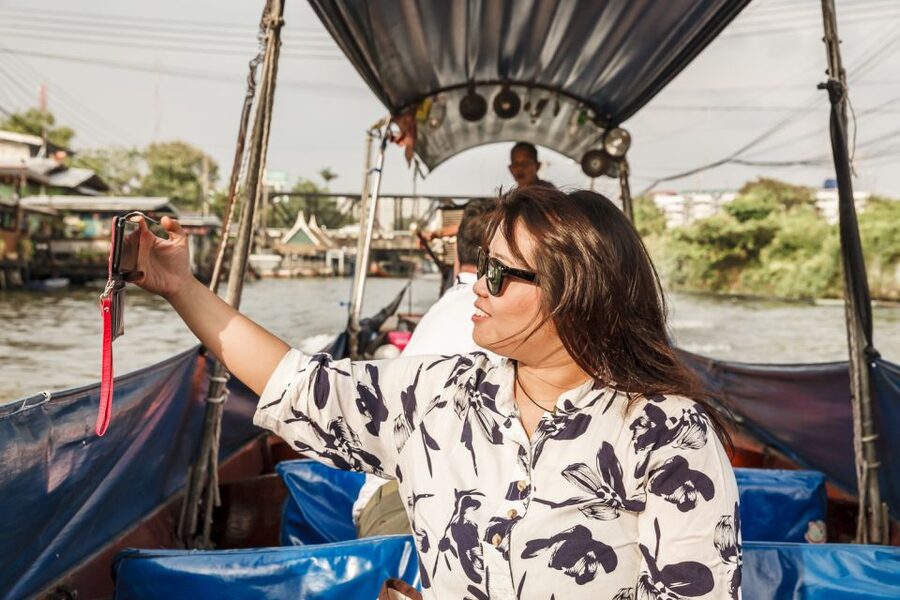 Bangkok: 2-Hour Canal Tour by Teak Boat - What the $22 price really buys you
