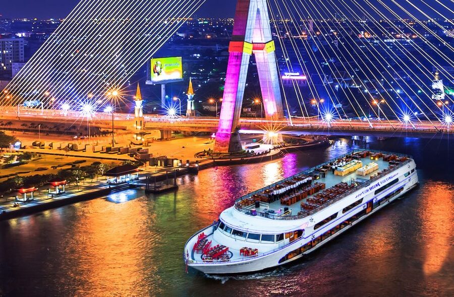 Bangkok: 2-Hour Dinner & Shows on White Orchid River Cruise - The welcome drink and opening Thai dance