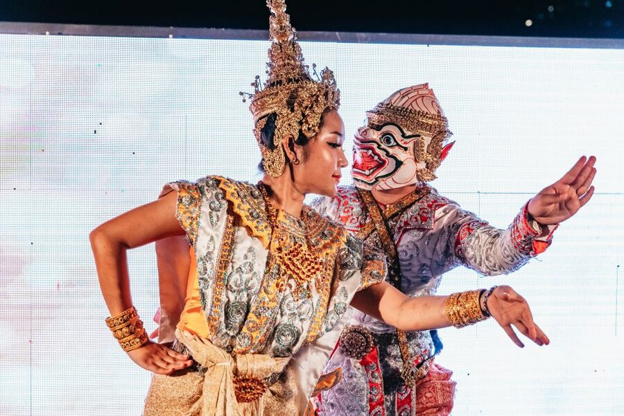 Bangkok: Alangka Luxury Buffet Dinner Cruise With Live Music - My practical plan for a better evening