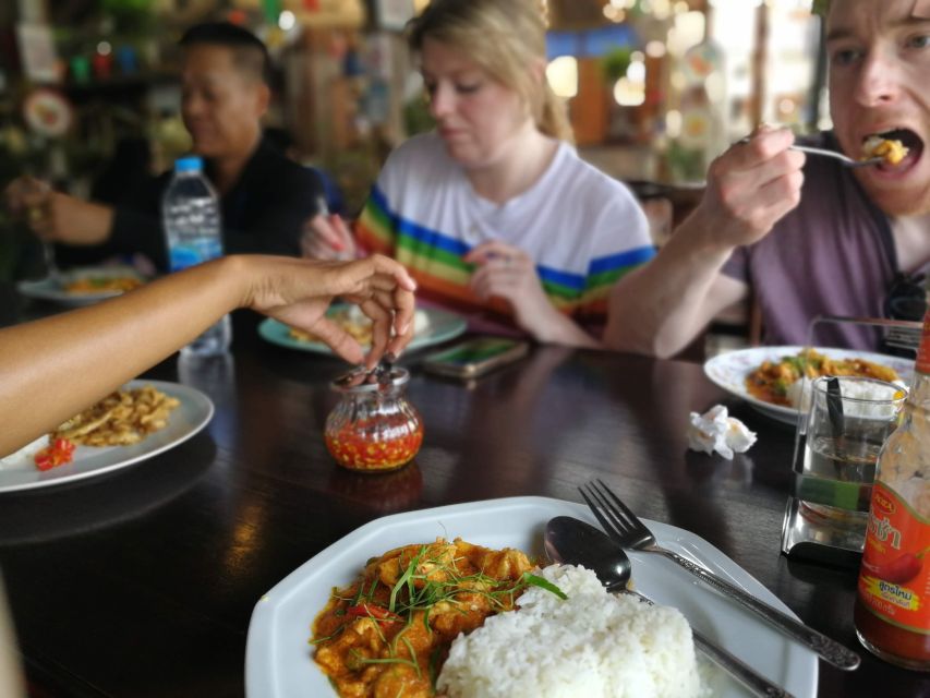Bangkok: Bike and Canal Boat Tour with Lunch - Starting beside the Itsaraphap MRT station