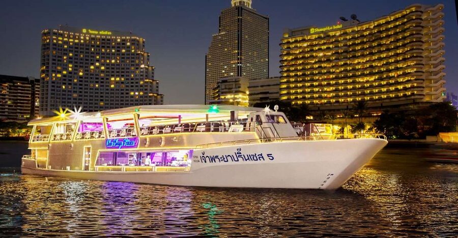 Bangkok: Chao Phraya Princess Dinner Cruise Ticket - Upper deck, lower deck, and the seating question