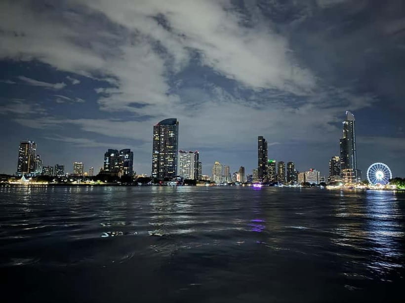 Bangkok: Opulence Luxury River Dinner Cruise - Should you book the Opulence dinner cruise?