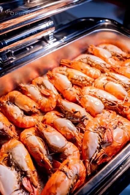 Bangkok: Opulence Luxury River Dinner Cruise - Who should book the Opulence cruise?