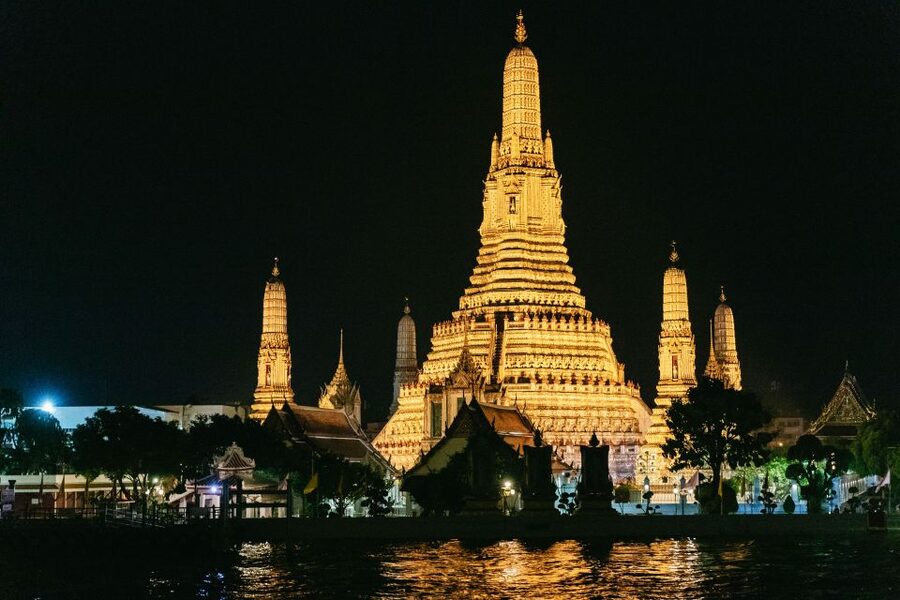 Bangkok: River Dinner Cruise on the Chao Phraya Princess - A buffet built for variety, not fine dining