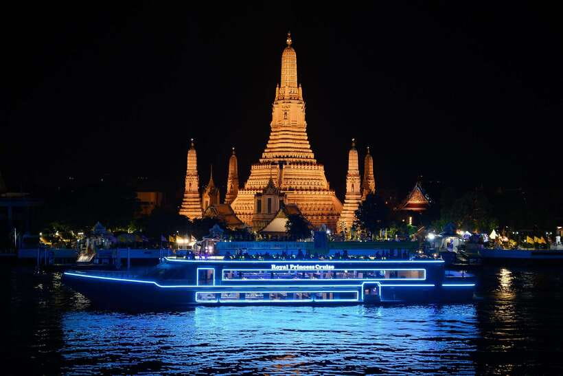 Bangkok: Royal Princess River Dinner Cruise with Live Music - Setting out from Asiatique The Riverfront