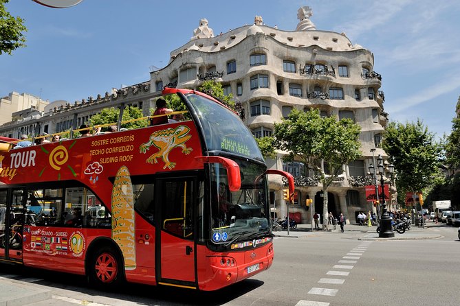 Barcelona City Tour Hop-On Hop-Off with Optional Boat - The Montjuïc route: museums, views, and the west side