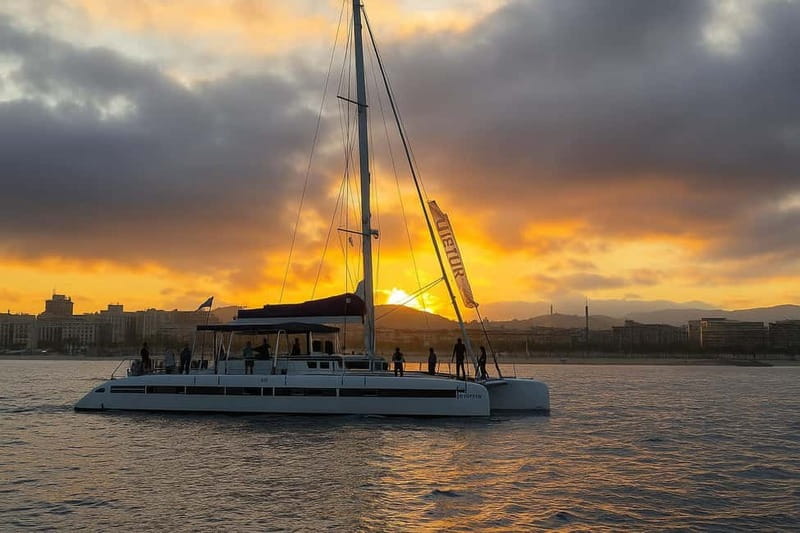 Barcelona: Daytime or Sunset Cruise with Drinks - Key things to know before you sail