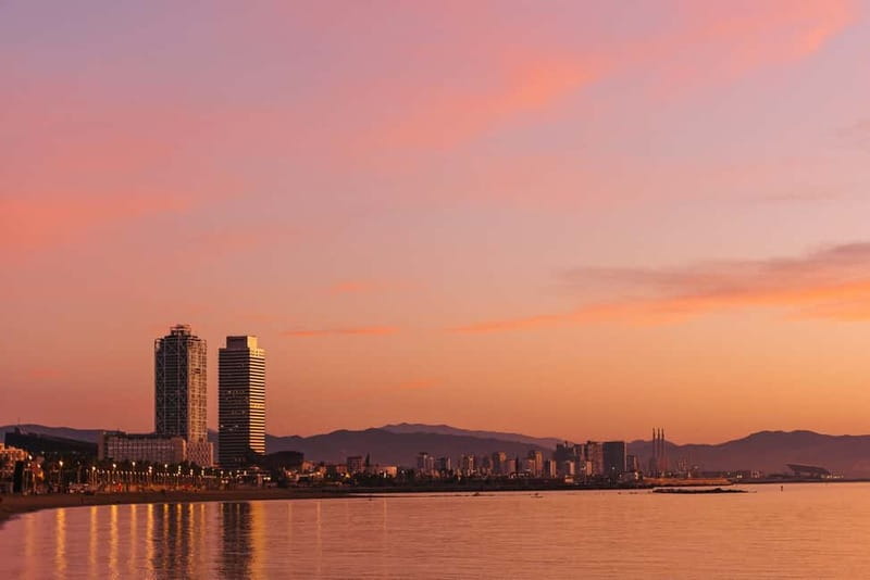 Barcelona: Daytime or Sunset Cruise with Drinks - Sailing past Barcelona’s Old City