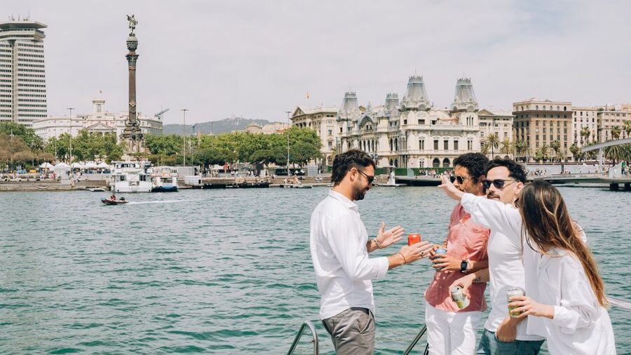 Barcelona: Hop-On Hop-Off Bus with Sailing Cruise - How to fit the bus and cruise into one or two days