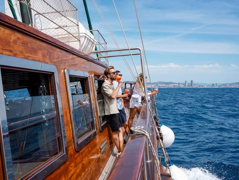 Barcelona Sailing Cruise - Weather, Wind, and Seasickness