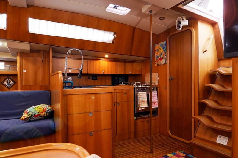 Barcelona: Sunset or Afternoon Yacht Cruise with Drinks - Is $58 a good value?