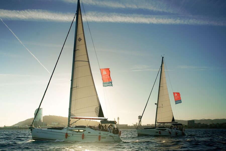Barcelona: Unique Sunset Sailing Tour with Tapas & Open Bar - What you actually eat on the yacht