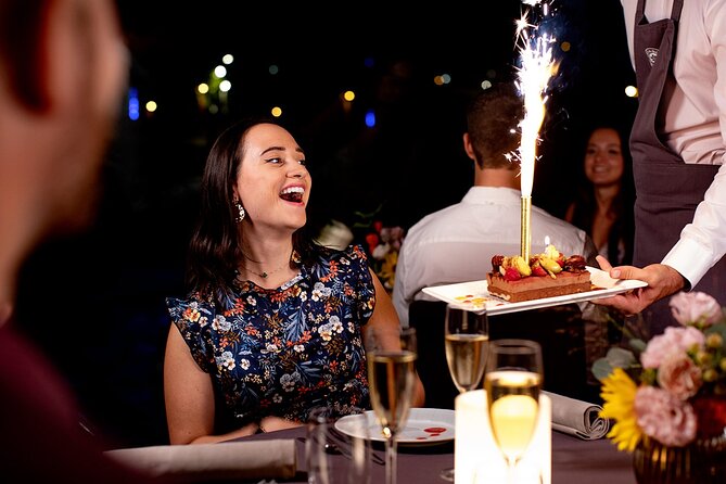 Bateaux Parisiens Seine River Gourmet Dinner & Sightseeing Cruise - Timing, Dress, and Practical Details