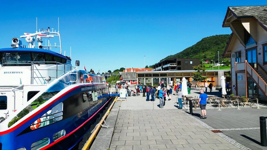 Bergen: Cruise to beautiful Rosendal by the Hardangerfjord - Is $91 a fair price?