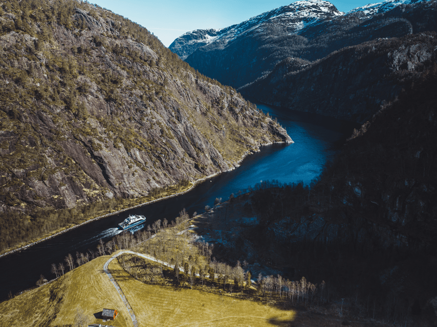 Bergen: Mostraumen Fjord Cruise - with Local Tour Guides - Who should book this cruise?