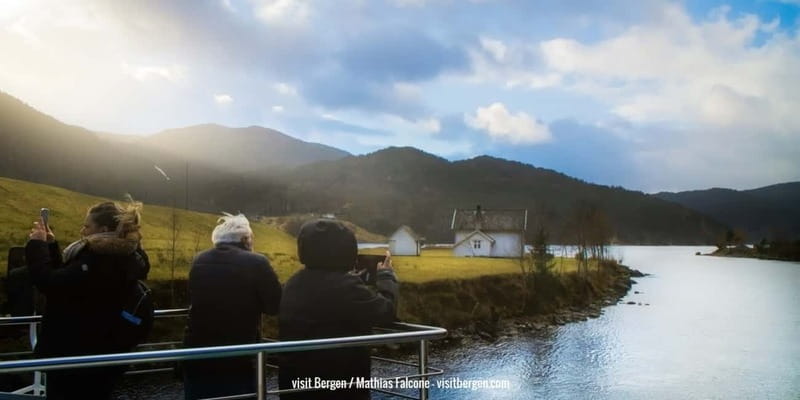 Bergen: Mostraumen Fjord Cruise - with Local Tour Guides - How much information will you receive?