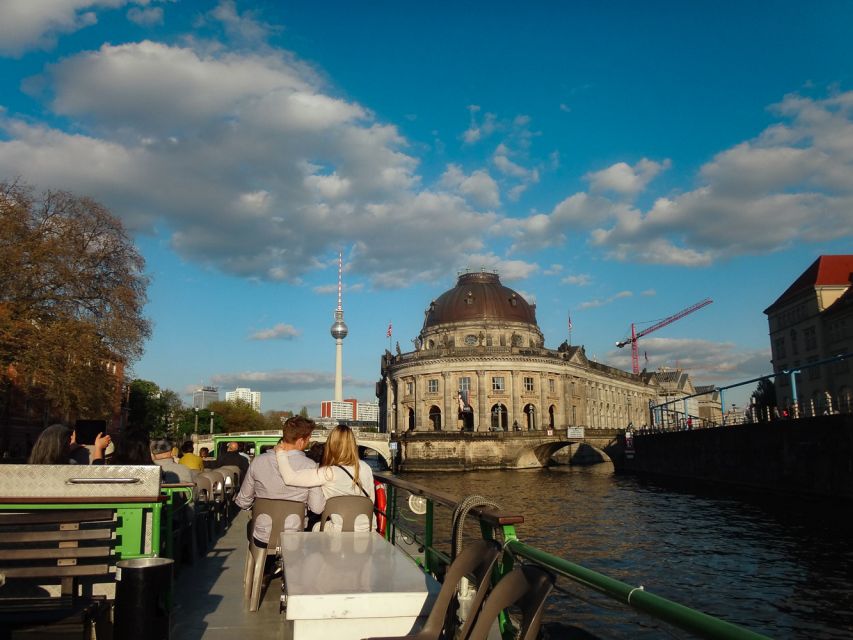 Berlin: 2.5-Hour East Side Boat Cruise with Commentary - Reichstag, Chancellery, and Berlin Hauptbahnhof