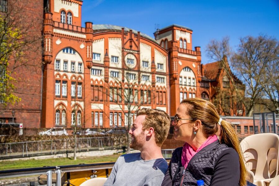 Berlin: Boat Tour Along the River Spree - Bellevue Palace and the Victory Column