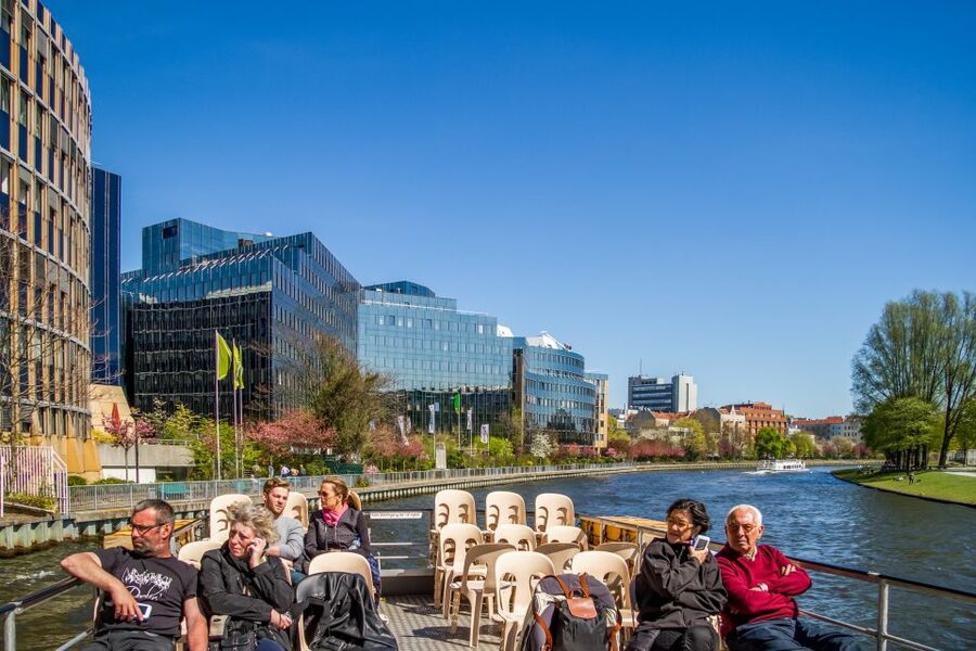 Berlin: Boat Tour Along the River Spree - Finding the pier at Friedrichstrasse 140