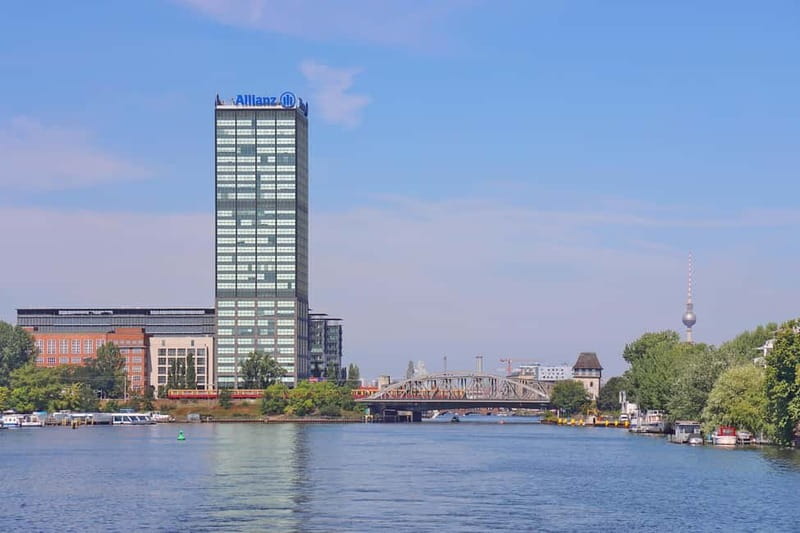 Berlin: East Side Gallery Spree Cruise in a Solar Catamaran - What the $28 price gives you