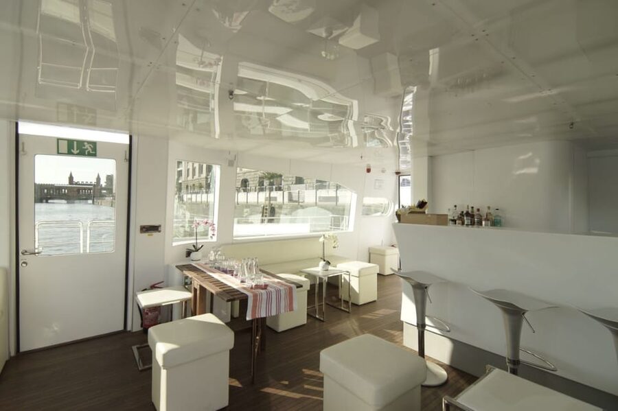 Berlin: Exclusive Boat Tour on a Solar-Powered Catamaran - Audio guides and the sound of the river