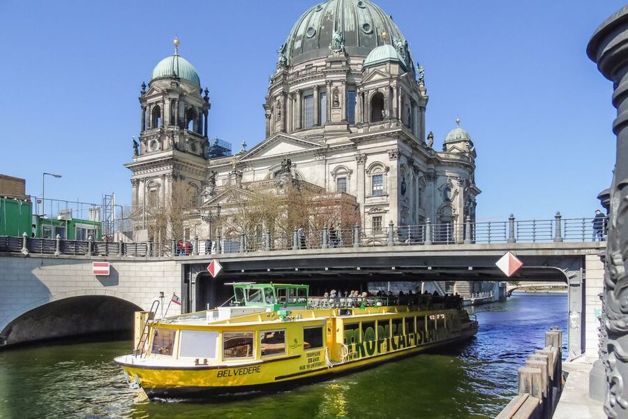 Berlin: Hop-On Hop-Off Sightseeing Bus with Boat Options - Should you book the hop-on hop-off bus?