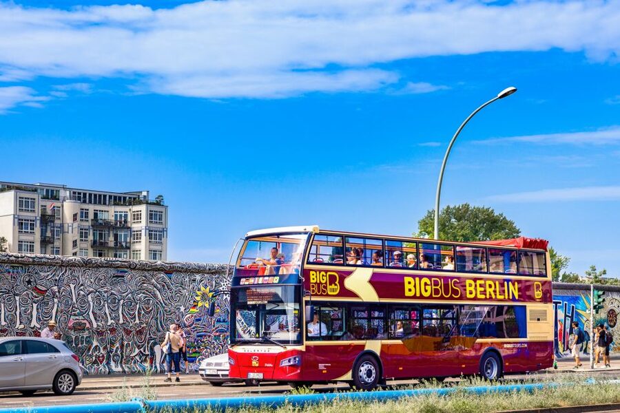 Berlin: Hop-On Hop-Off Sightseeing Bus with Boat Options - What the 48-hour package adds