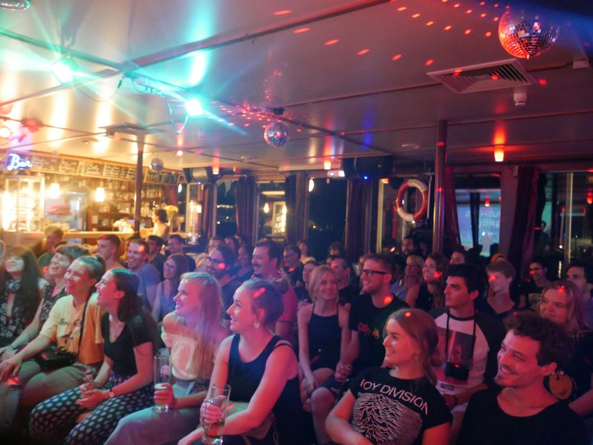 Berlin: Laughing Spree Comedy Show on a Boat - What the 2.5-hour comedy night feels like