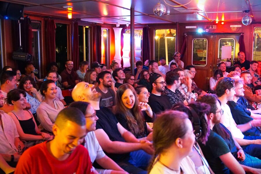 Berlin: Laughing Spree Comedy Show on a Boat - Choosing Tuesday, Thursday, or Friday