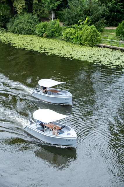 Berlin: Self-Drive Boat Tour - Key points for your Spree boat outing
