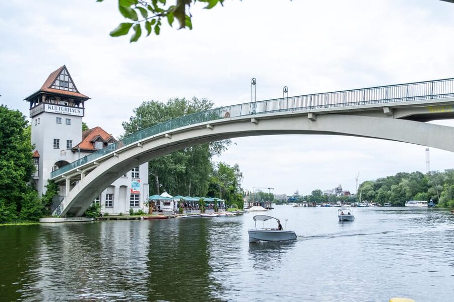 Berlin: Self-Drive Boat Tour - Taking the controls on a beginner-friendly electric boat