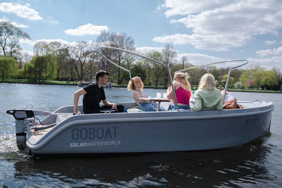 Berlin: Self-Drive Boat Tour - How much time should you book?