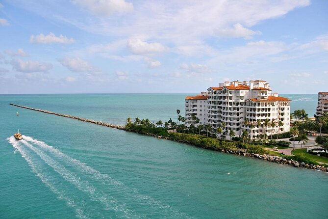 Best of Miami: Private Top-Rated Boat Charter & Guided Experience - Key points to know before booking
