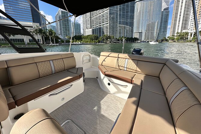 Best of Miami: Private Top-Rated Boat Charter & Guided Experience - The island route: Hibiscus, Palm, and Star Island