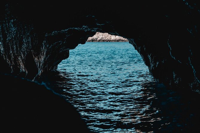 Blue Cave & 6 Islands Speedboat Tour From Split or Podstrana - The Blue Cave comes first for a reason